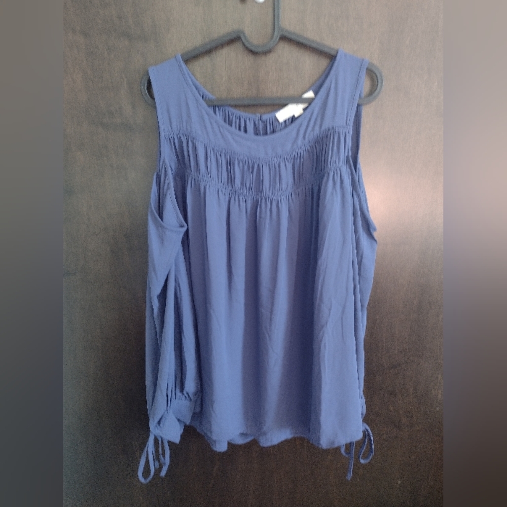 Loft Blue Long sleeve cold shoulder top XL